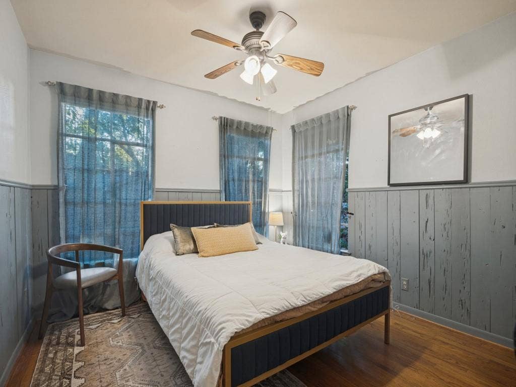 9825 Angora Street, Dallas, TX 75218 9825 Angora Street, Dallas, TX 75218