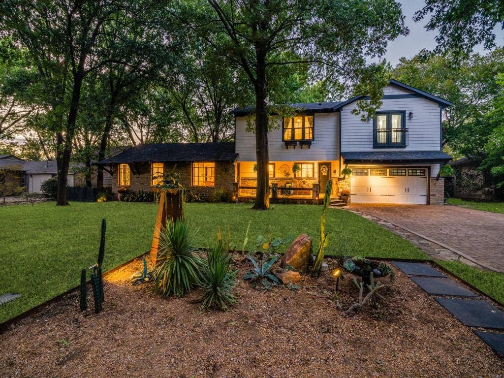 9825 Angora Street, Dallas, TX 75218 9825 Angora Street, Dallas, TX 75218