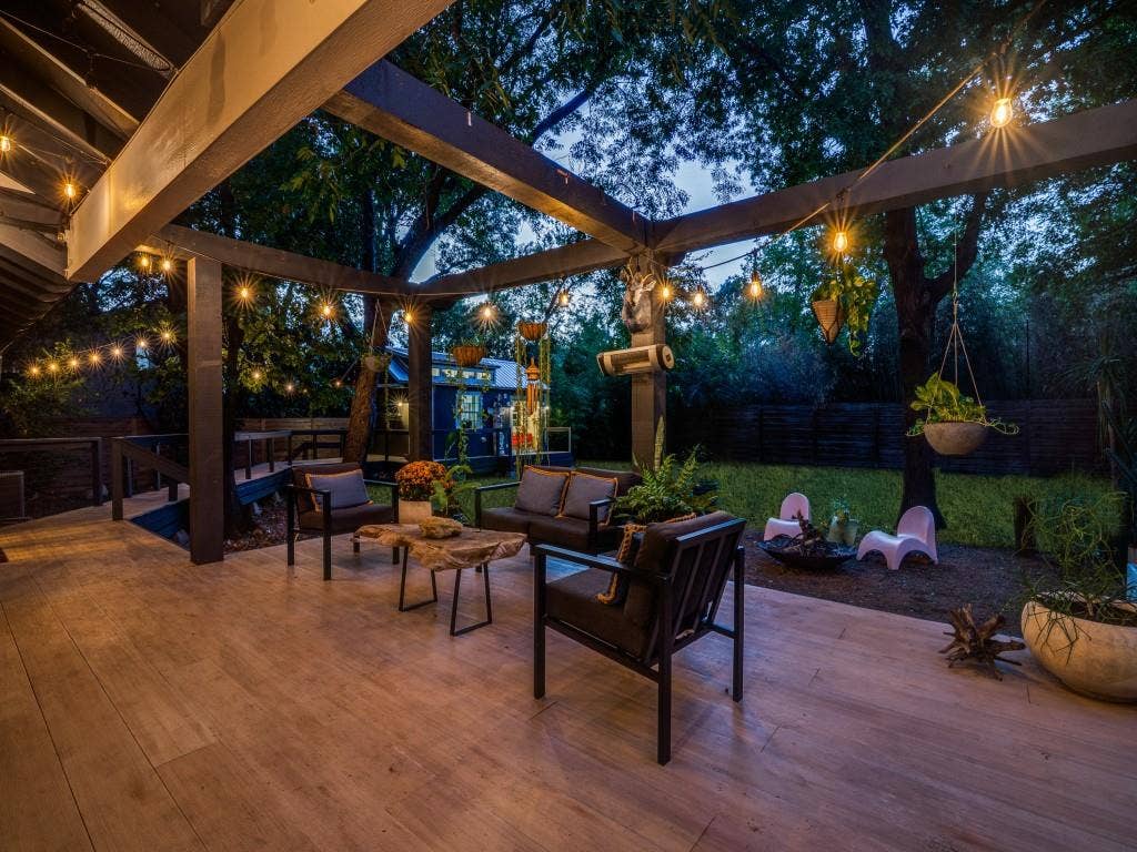 9825 Angora Street, Dallas, TX 75218 9825 Angora Street, Dallas, TX 75218