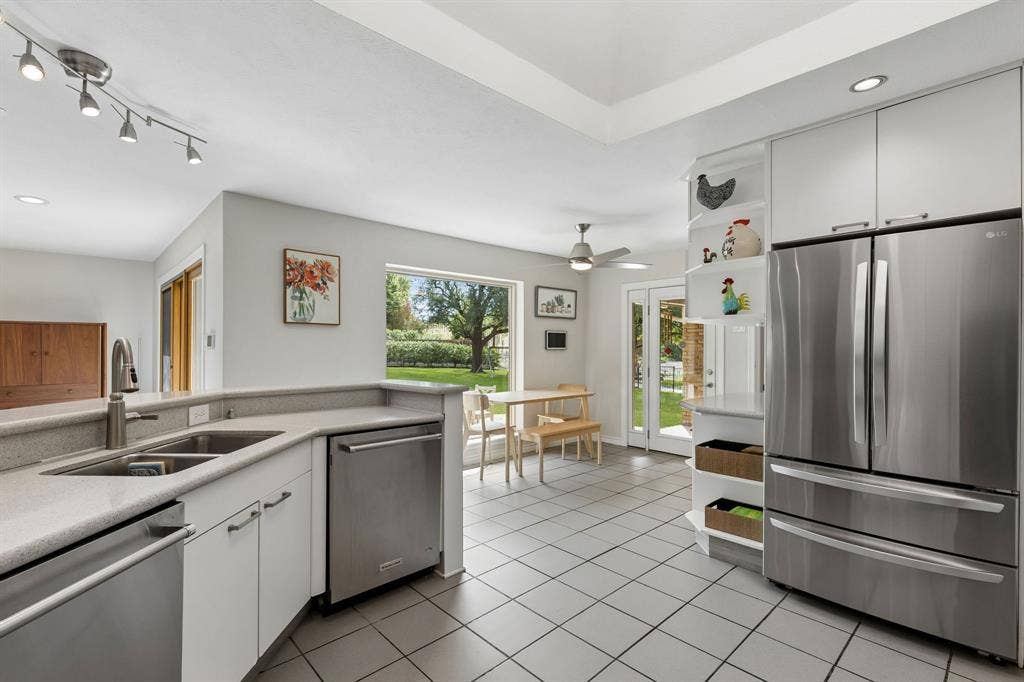 14032 Hillcrest Road, Dallas, TX 75240