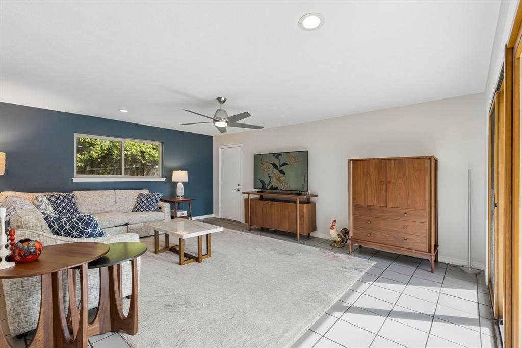 14032 Hillcrest Road, Dallas, TX 75240