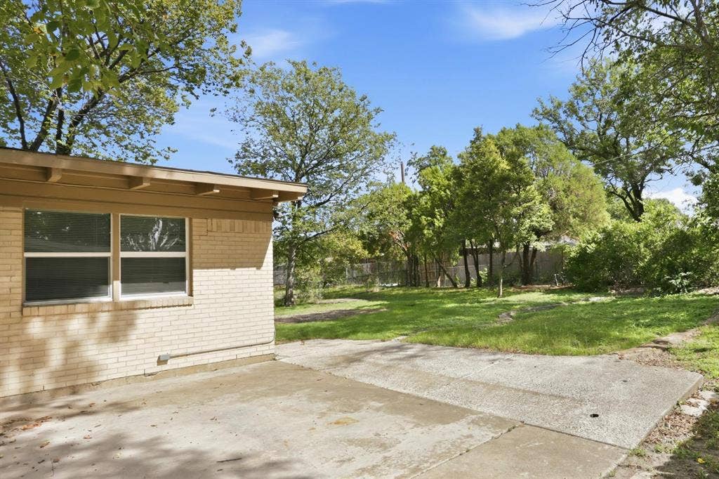 13316 Flagstone Lane, Dallas, TX 75240 13316 Flagstone Lane, Dallas, TX 75240