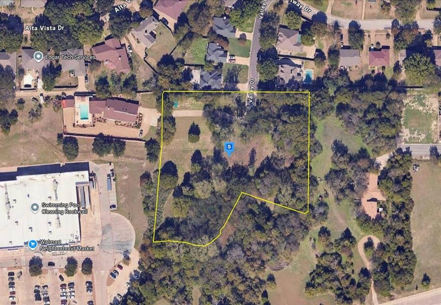 Property photo for 200 Valley Drive, Rockwall, TX