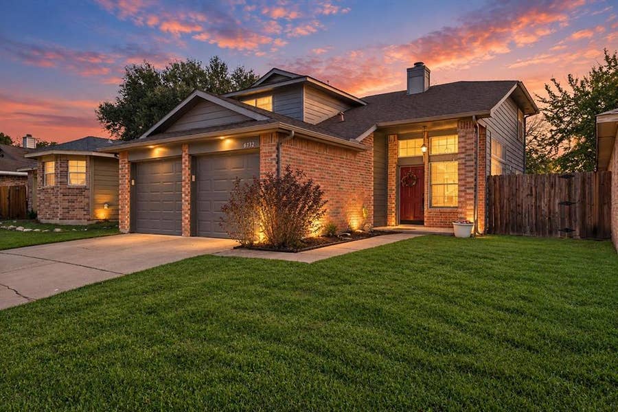Property photo for 6732 Silver Sage Drive, Fort Worth, TX