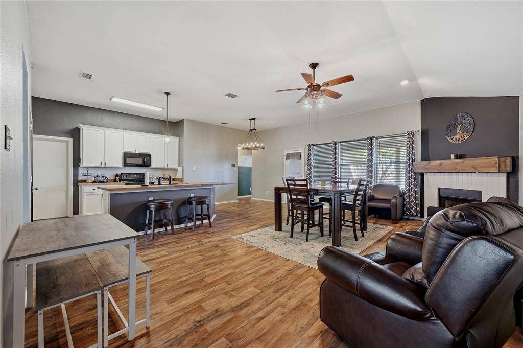 1988 Helmoken Falls Drive, Anna, TX 75409 1988 Helmoken Falls Drive, Anna, TX 75409