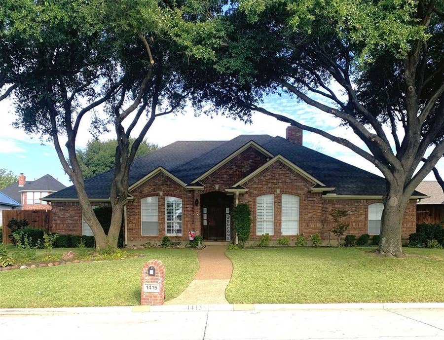 Property photo for 1415 Fairhaven Drive, Mansfield, TX
