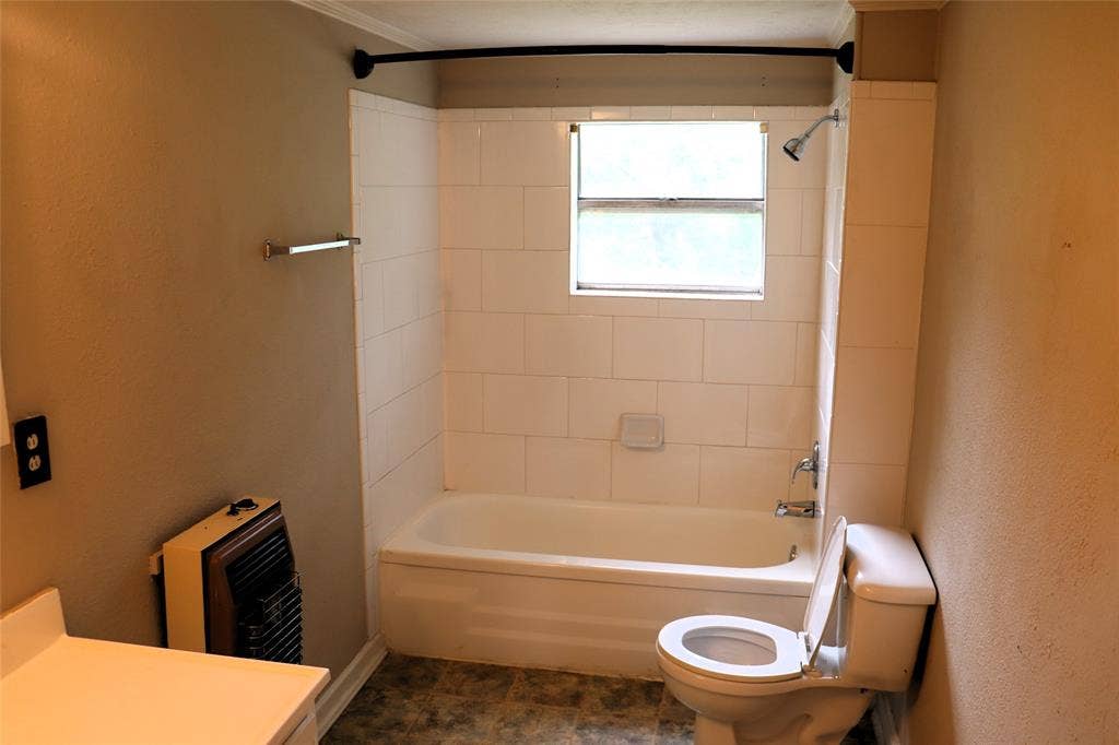 4366 E Interstate 30, Campbell, TX 75422 4366 E Interstate 30, Campbell, TX 75422