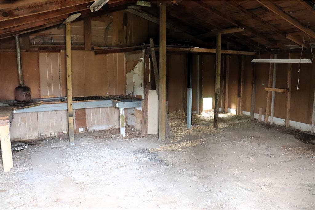 4366 E Interstate 30, Campbell, TX 75422 4366 E Interstate 30, Campbell, TX 75422