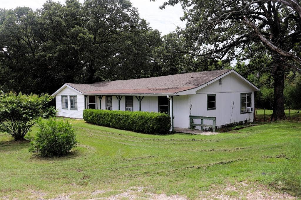 4366 E Interstate 30, Campbell, TX 75422 4366 E Interstate 30, Campbell, TX 75422