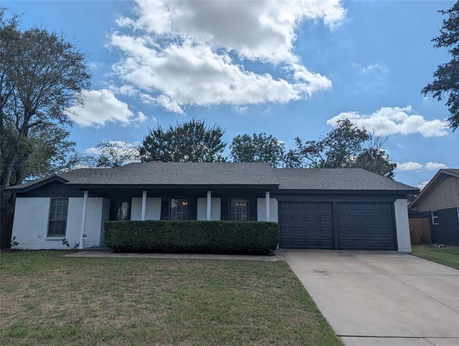 Property photo for 1213 Prelude Drive, Fort Worth, TX