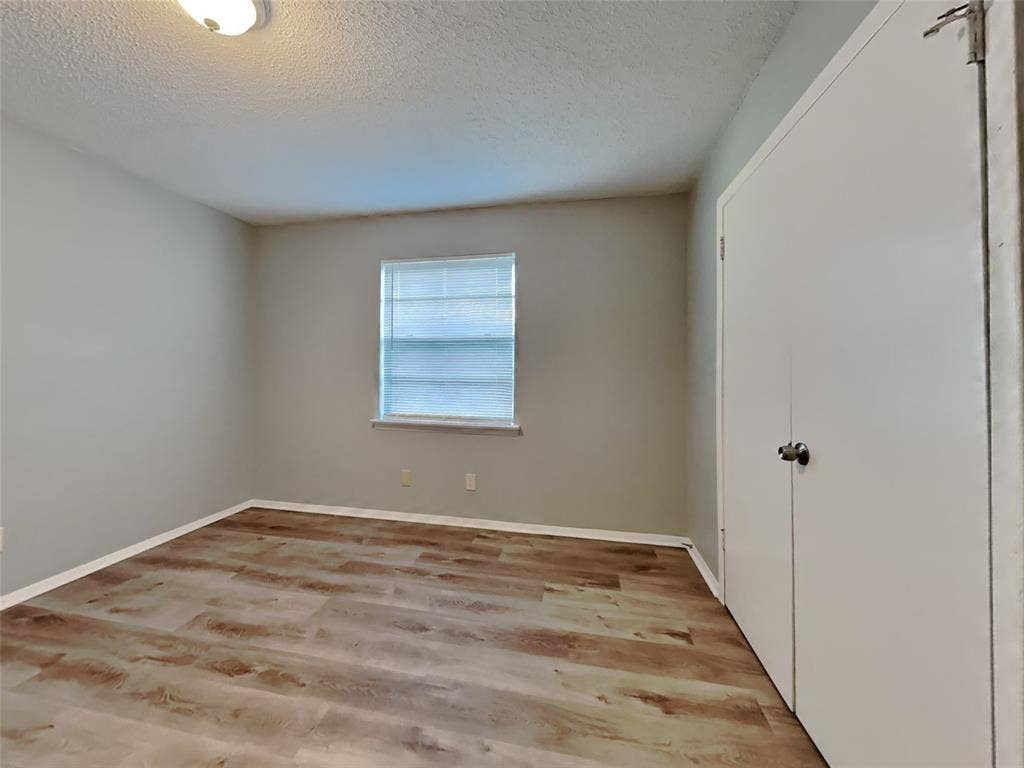 1525 Gardenside Drive, Dallas, TX 75217 1525 Gardenside Drive, Dallas, TX 75217