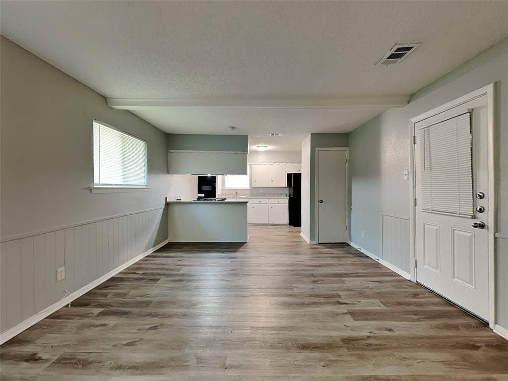 1525 Gardenside Drive, Dallas, TX 75217 1525 Gardenside Drive, Dallas, TX 75217