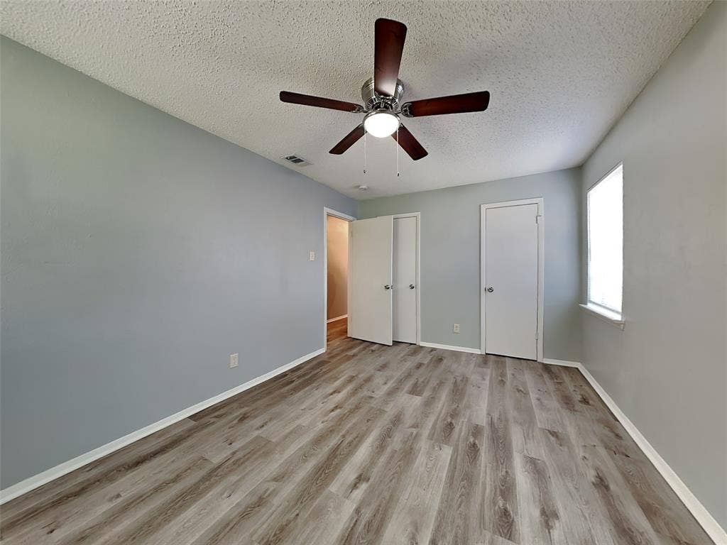 1525 Gardenside Drive, Dallas, TX 75217 1525 Gardenside Drive, Dallas, TX 75217