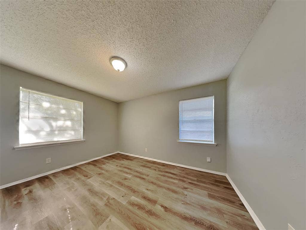 1525 Gardenside Drive, Dallas, TX 75217 1525 Gardenside Drive, Dallas, TX 75217
