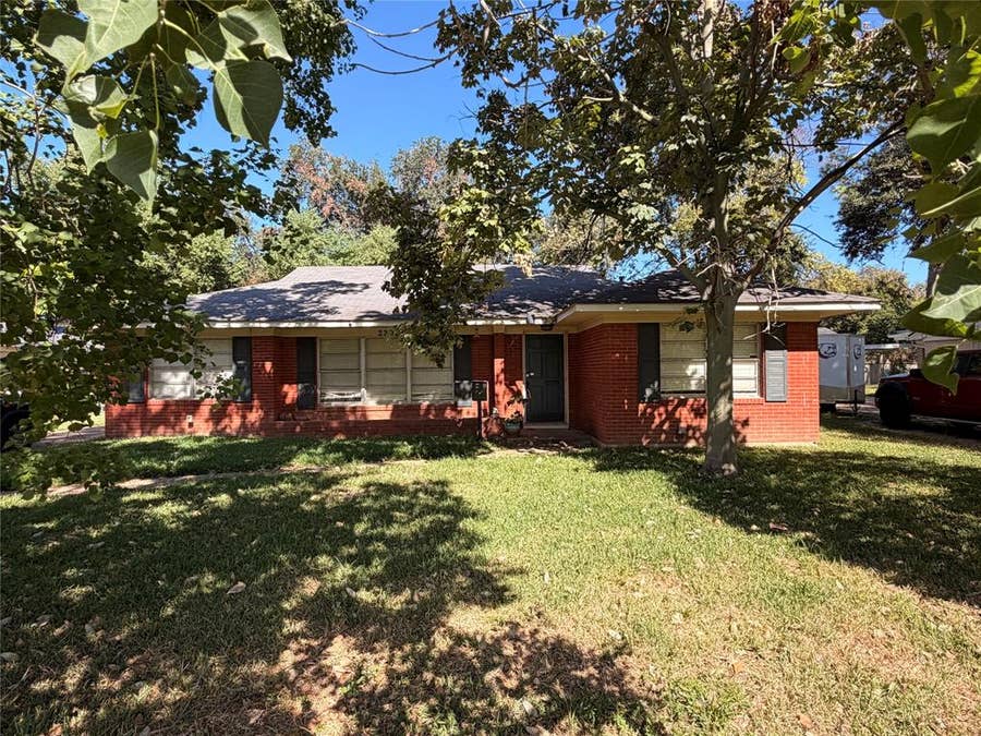Property photo for 220 Bruce Avenue, Shreveport, LA