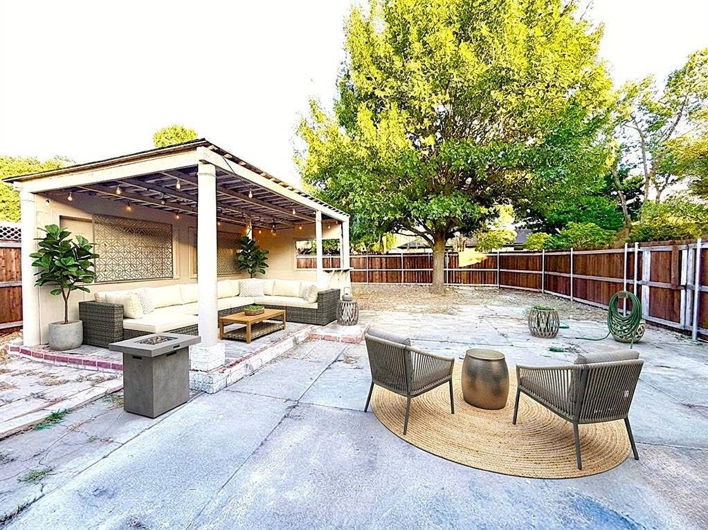 610 Colonial Drive, Garland, TX 75043