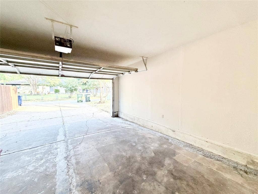 610 Colonial Drive, Garland, TX 75043