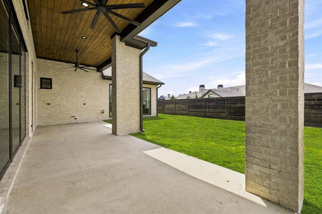 1217 Whisper Rock Drive, Rockwall, TX 75032 1217 Whisper Rock Drive, Rockwall, TX 75032