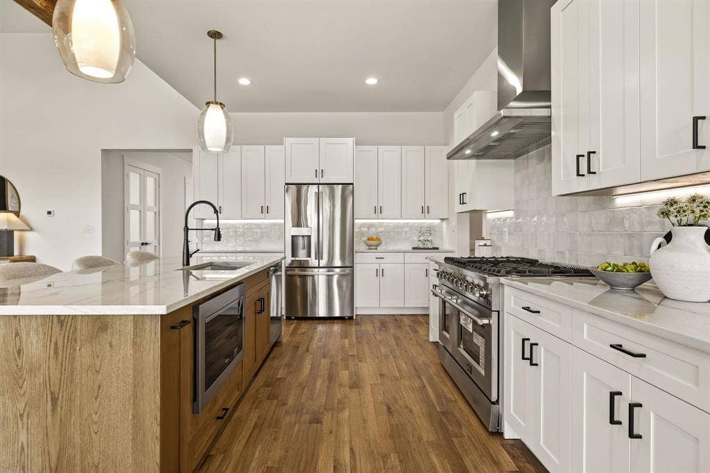 1217 Whisper Rock Drive, Rockwall, TX 75032 1217 Whisper Rock Drive, Rockwall, TX 75032