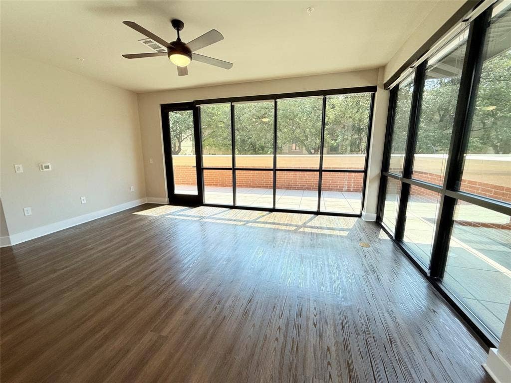 3255 Carlisle Street, #1207, Dallas, TX 75204 View of unfurnished sunroom