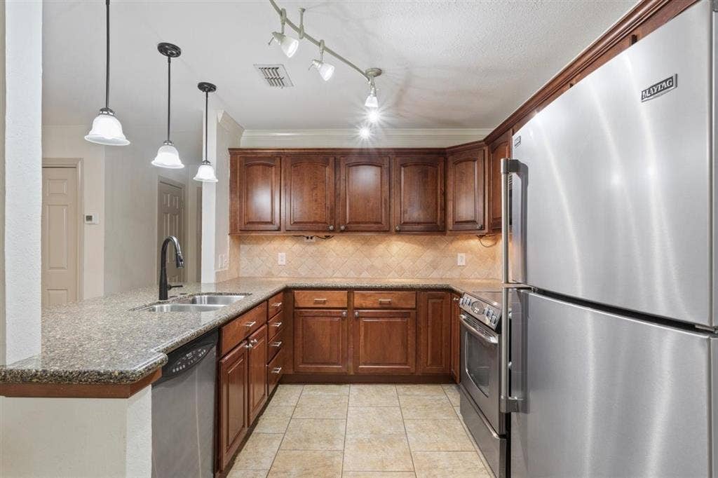 125 Pleasant Grove Lane, Waco, TX 76712 125 Pleasant Grove Lane, Waco, TX 76712