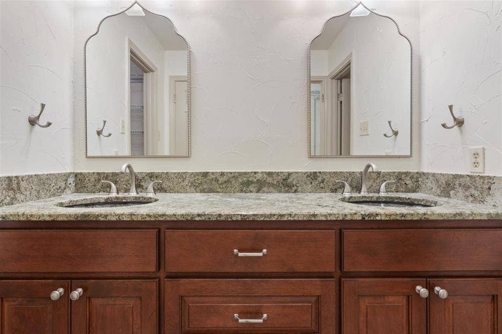 125 Pleasant Grove Lane, Waco, TX 76712 125 Pleasant Grove Lane, Waco, TX 76712