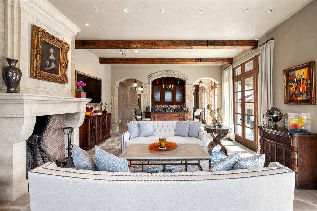 2505 Welborn Street, Dallas, TX 75219 2505 Welborn Street, Dallas, TX 75219