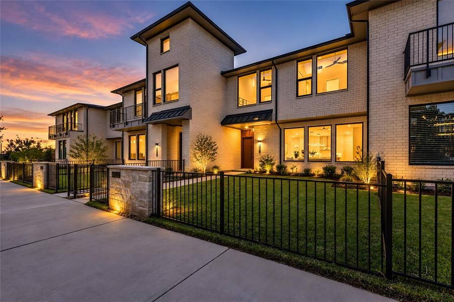 Property photo for 4254 Stratus Way, Frisco, TX