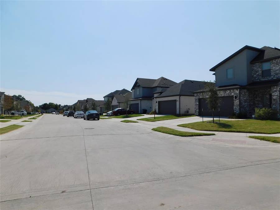 Property photo for 2702 Baynes Place, Princeton, TX