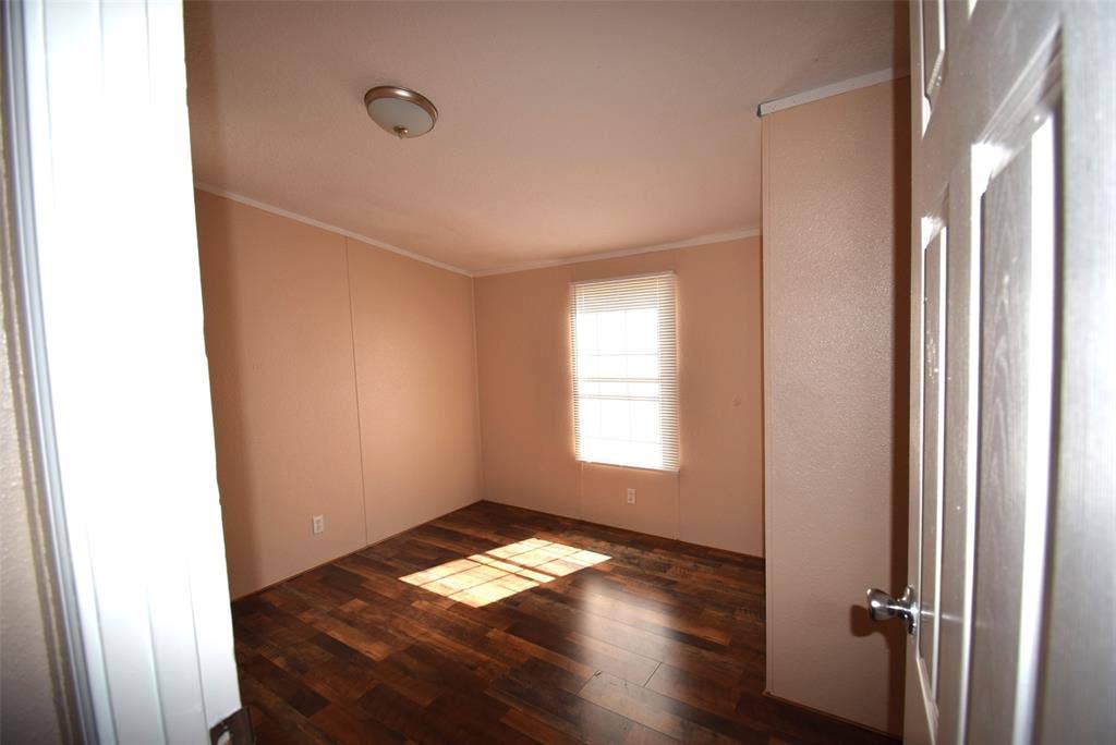 6000 Spring Creek, #7, Malakoff, TX 75148
