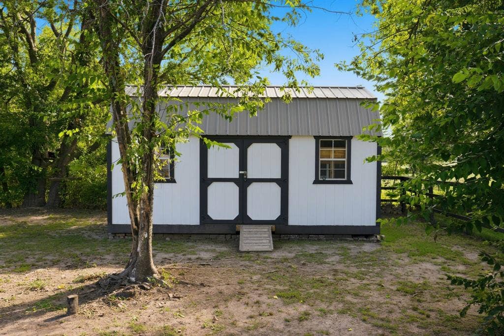2343 County Road 1121, Farmersville, TX 75442 2343 County Road 1121, Farmersville, TX 75442