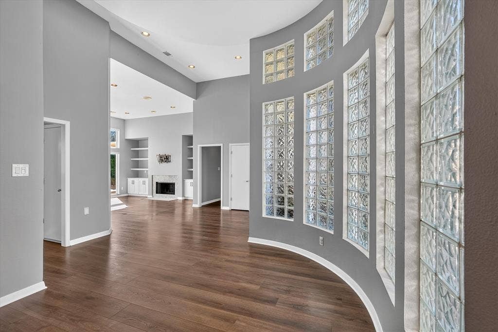 4420 Hollow Oak Drive, Dallas, TX 75287 4420 Hollow Oak Drive, Dallas, TX 75287