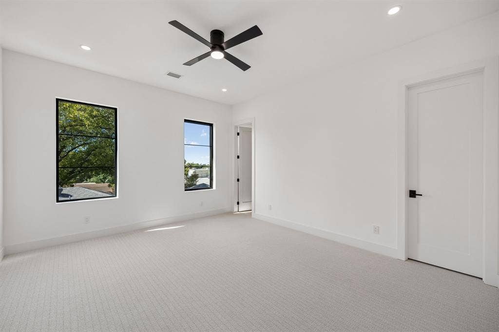 3741 Seguin Drive, Dallas, TX 75220 3741 Seguin Drive, Dallas, TX 75220