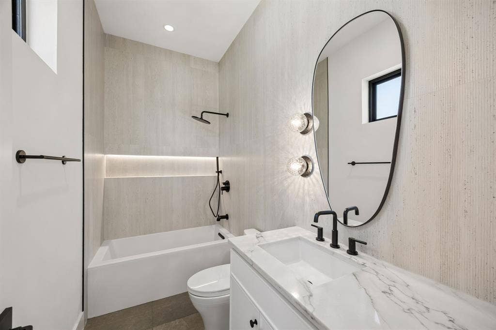 3741 Seguin Drive, Dallas, TX 75220 3741 Seguin Drive, Dallas, TX 75220