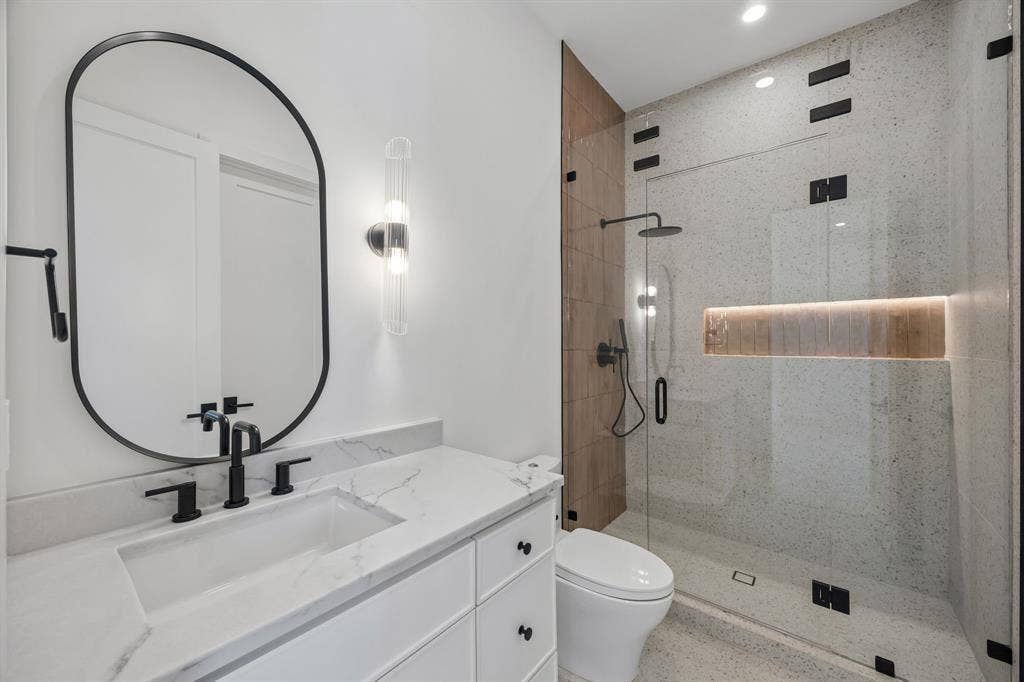 3741 Seguin Drive, Dallas, TX 75220 3741 Seguin Drive, Dallas, TX 75220