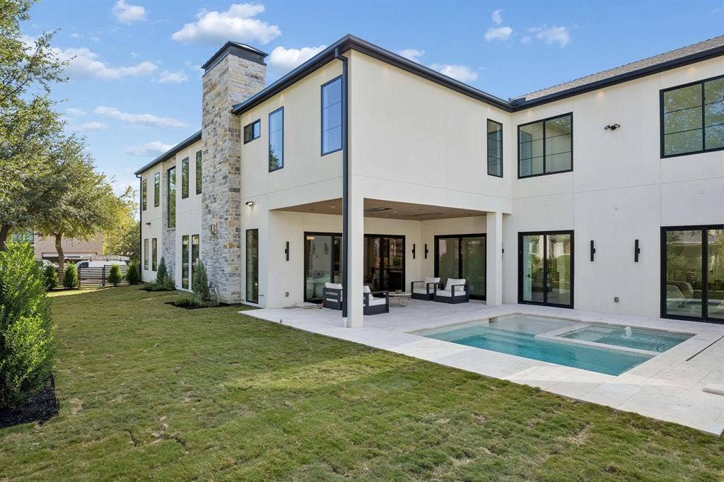3741 Seguin Drive, Dallas, TX 75220 3741 Seguin Drive, Dallas, TX 75220