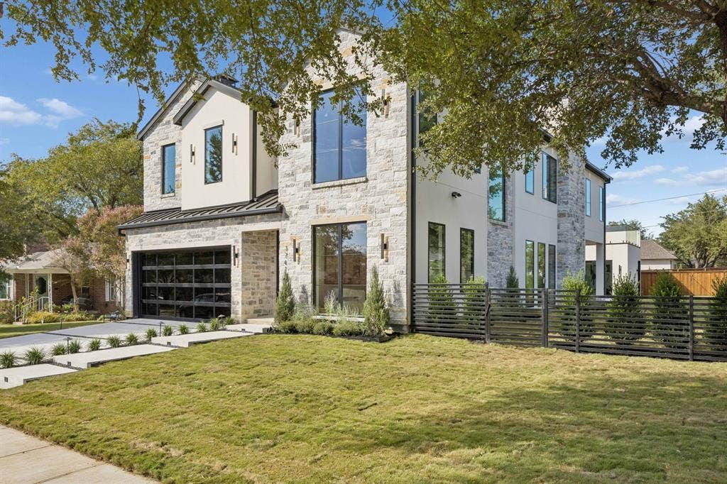 3741 Seguin Drive, Dallas, TX 75220 3741 Seguin Drive, Dallas, TX 75220