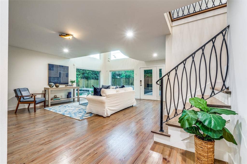 5908 Melshire Drive, Dallas, TX 75230 5908 Melshire Drive, Dallas, TX 75230