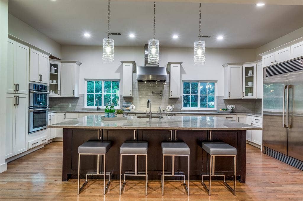 5908 Melshire Drive, Dallas, TX 75230 5908 Melshire Drive, Dallas, TX 75230