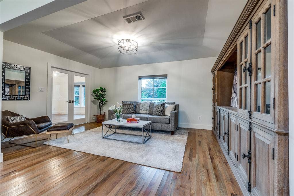 5908 Melshire Drive, Dallas, TX 75230 5908 Melshire Drive, Dallas, TX 75230