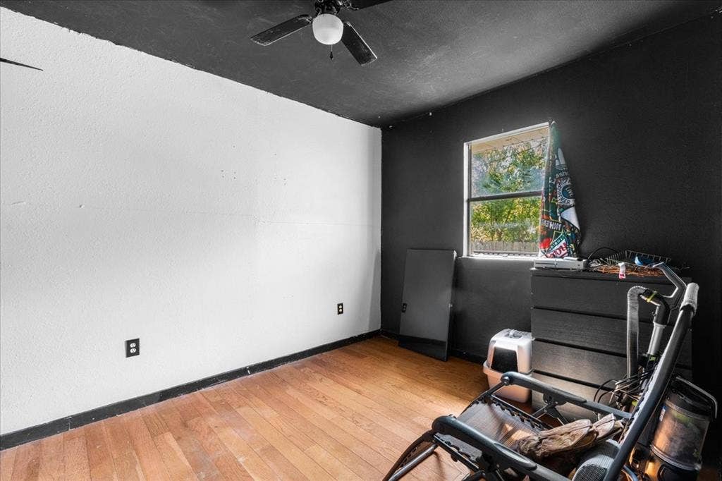 324 Cynisca Street, Waxahachie, TX 75165