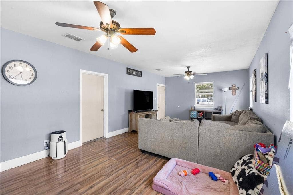 324 Cynisca Street, Waxahachie, TX 75165