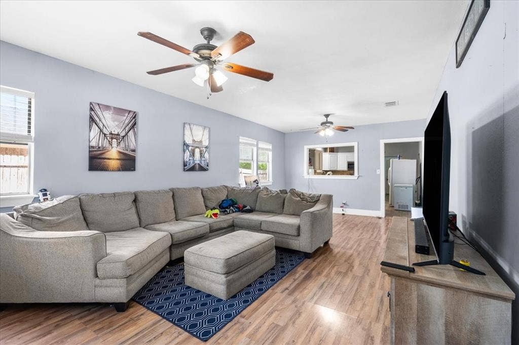 324 Cynisca Street, Waxahachie, TX 75165