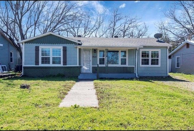 Property photo for 8521 Pemberton Court, White Settlement, TX