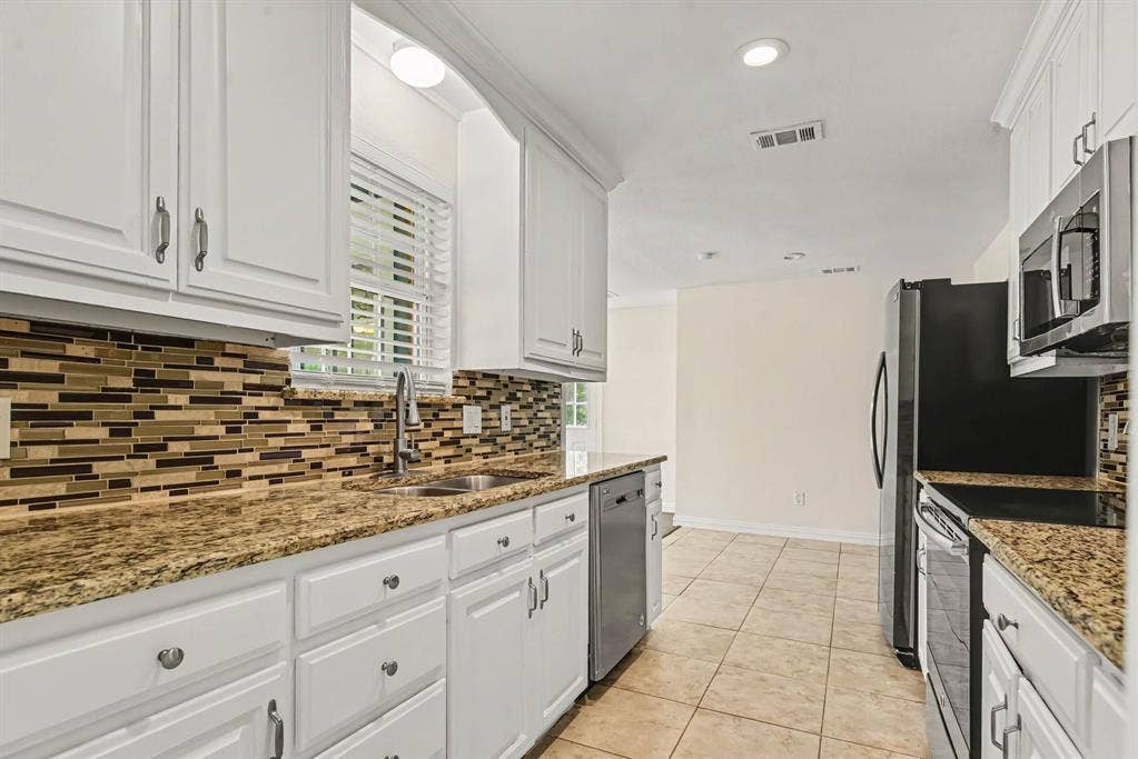 2206 Beaver Creek Road, Wylie, TX 75098
