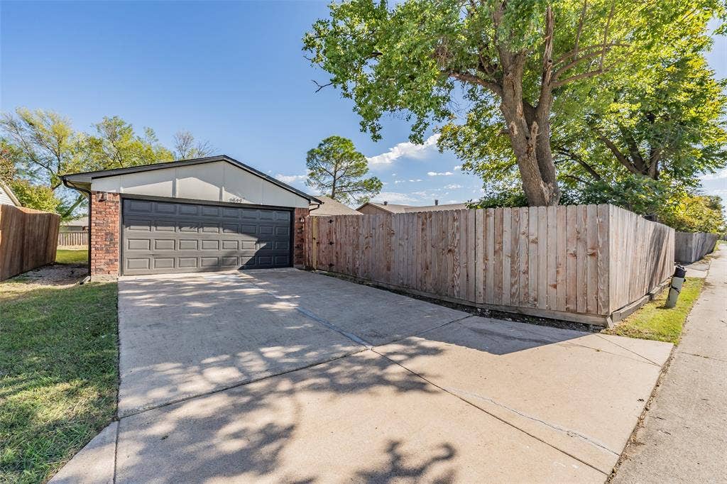3527 Longcourt Circle, Mesquite, TX 75150 3527 Longcourt Circle, Mesquite, TX 75150