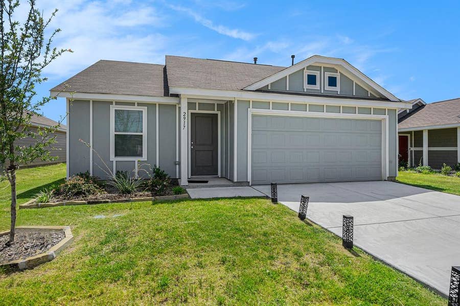 Property photo for 2917 Questa Street, Fort Worth, TX