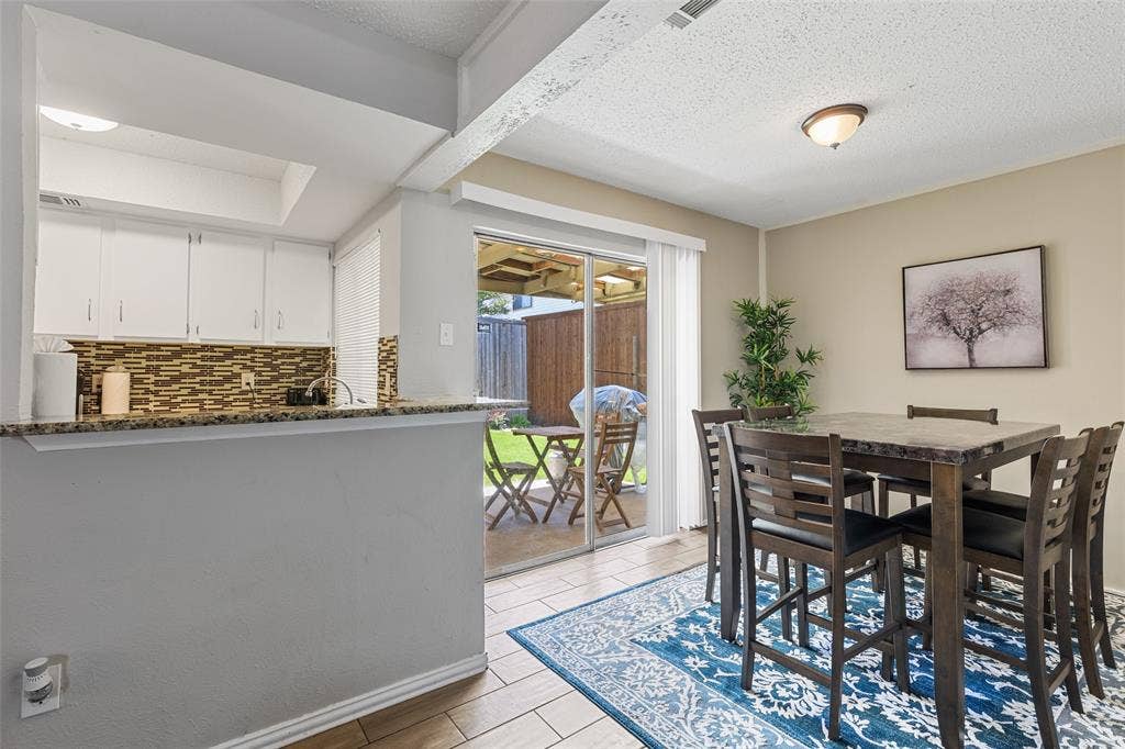 2104 Via Balboa, Carrollton, TX 75006 2104 Via Balboa, Carrollton, TX 75006