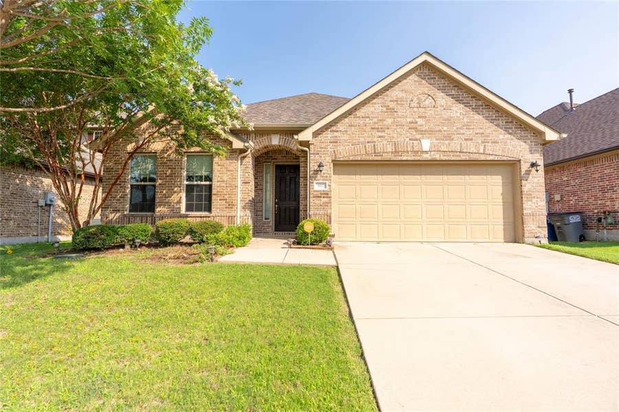 Property photo for 612 Calliopsis Street, Little Elm, TX