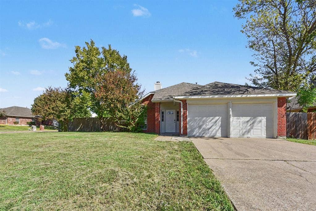 8625 Douglas Avenue, Rowlett, TX 75089 8625 Douglas Avenue, Rowlett, TX 75089